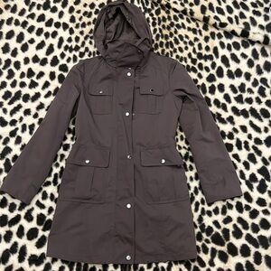 Ellen Tracy raincoat in olive brown